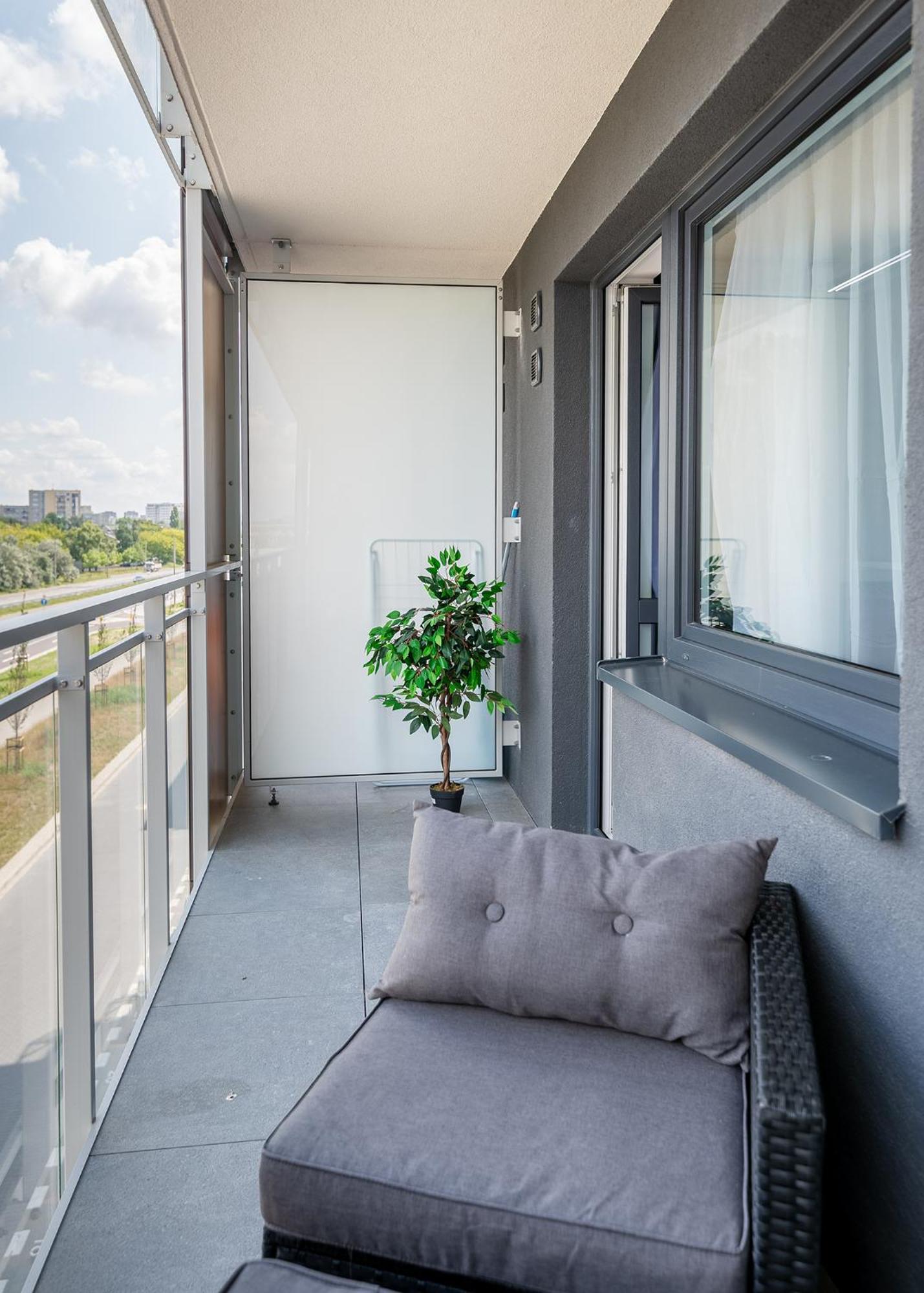 Rentplanet - Pileckiego * Warszawa
