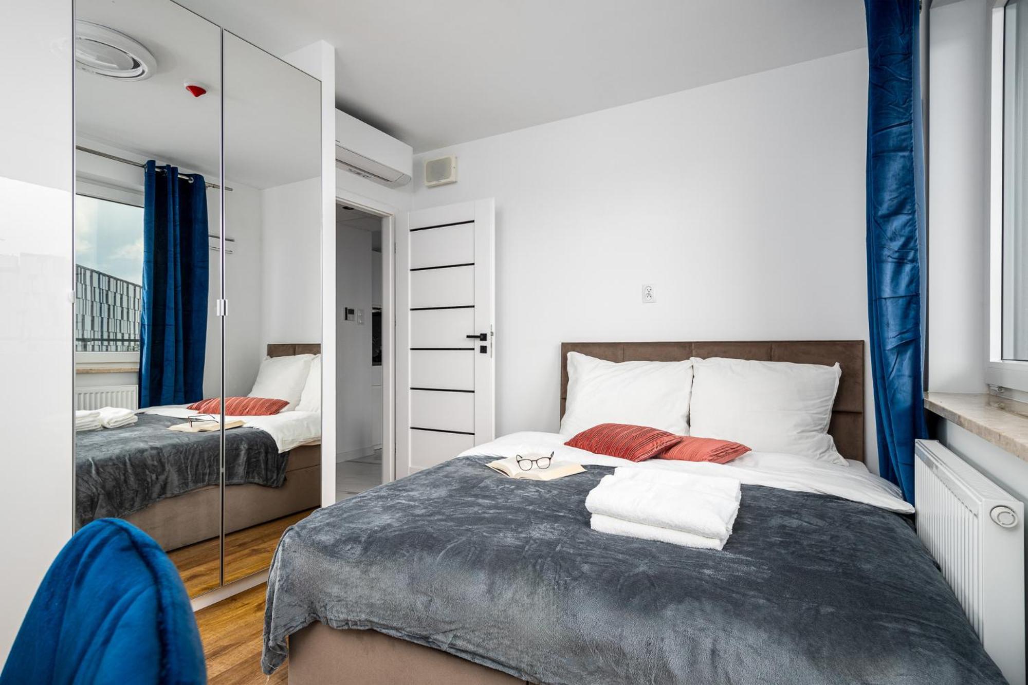 Rentplanet - Pileckiego Apartament *
